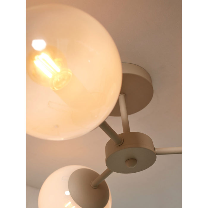 c82bbade-7268-4eef-8b9b-5b9ce598a5a0-afbeelding4.jpg (7648500)