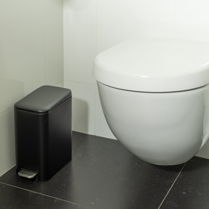 QUVIO Prullenbak vierkant - 5L - Metaal - Zwart