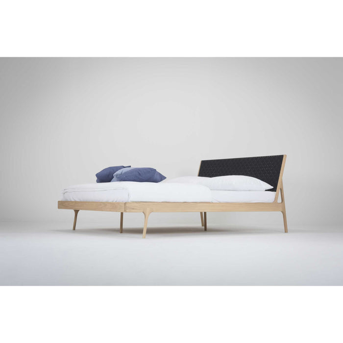 Gazzda Fawn bed 160x200 cotton webbing black