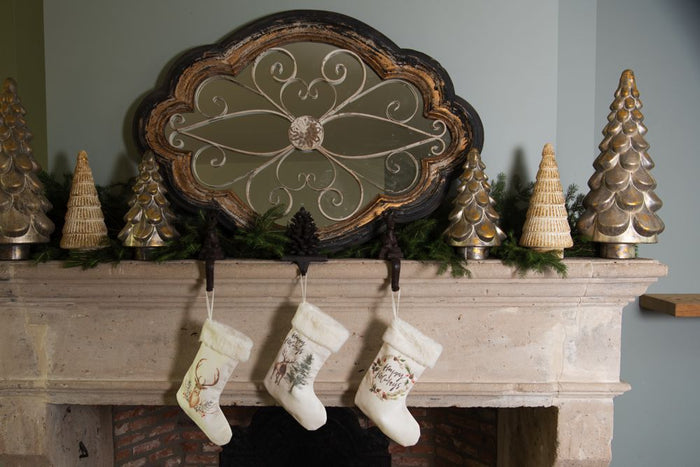 Clayre & Eef Kledinghaak 9x19x18 cm Bruin Ijzer Haak Kerstsok