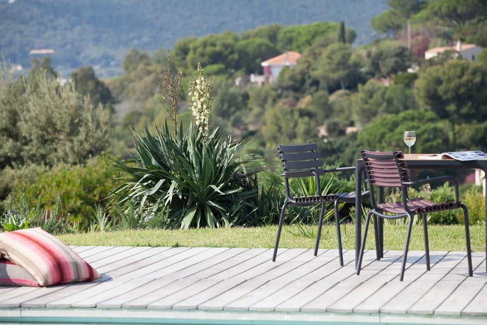 Four tuintafel 160x90 bamboe, donkergrijs onderstel