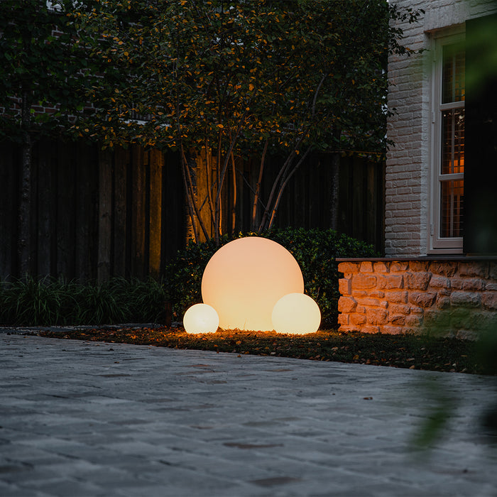 QAZQA Moderne buitenlamp wit 77 cm IP65 - Nura