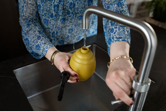 Xala Plantenspuit Chai 0,5L - 10x10x20 - Olijfgrijs