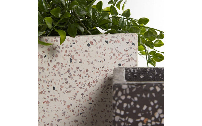 Kave Home - Bransc set van 2 vierkante zwart-witte terrazzo
