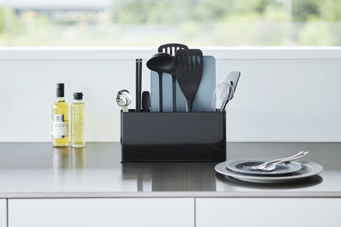 Yamazaki Keukengerei en Snijplank Houder - Tower - Zwart