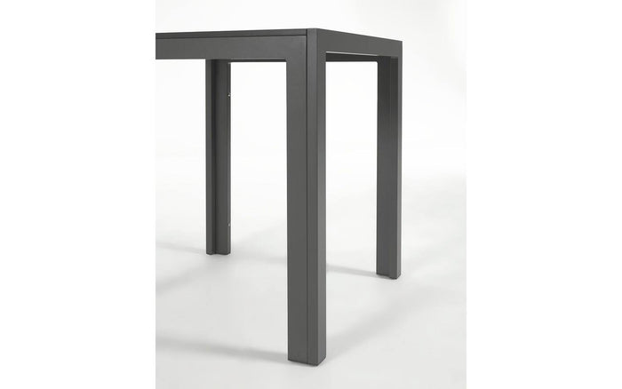 Kave Home - Sirley tuintafel van aluminium in zwart 70 x 70 cm