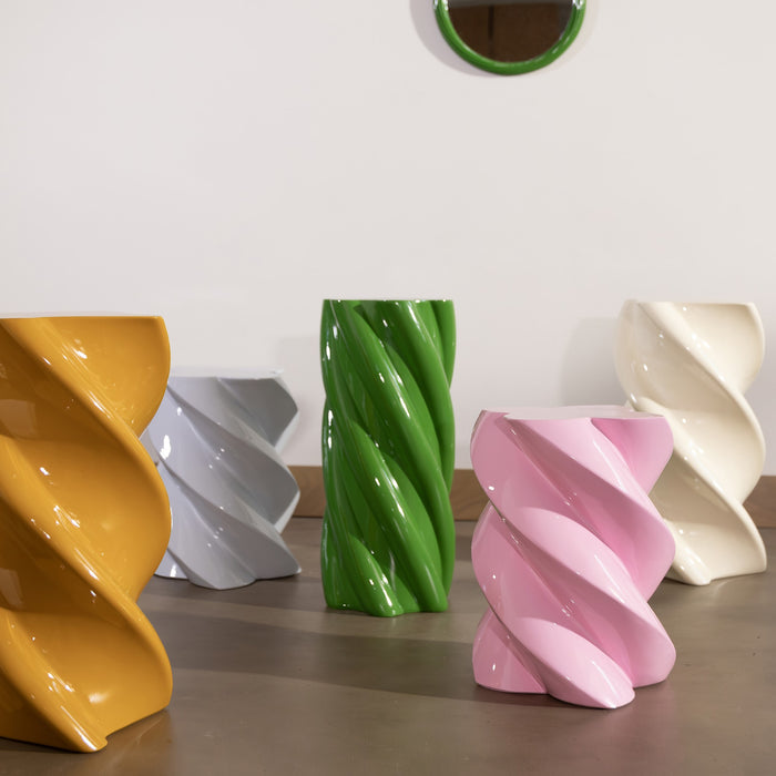 &k amsterdam Pillar Marshmallow Bijzettafel H 54 cm - Off White