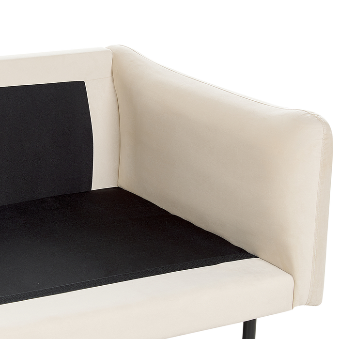 Beliani - VINTERBRO - Driezitsbank - Lichtbeige - Fluweel