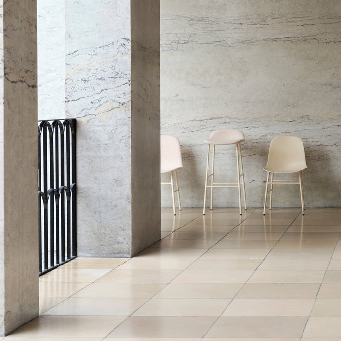 Normann Copenhagen Form Barkruk Low 75 cm - Staal - Crème