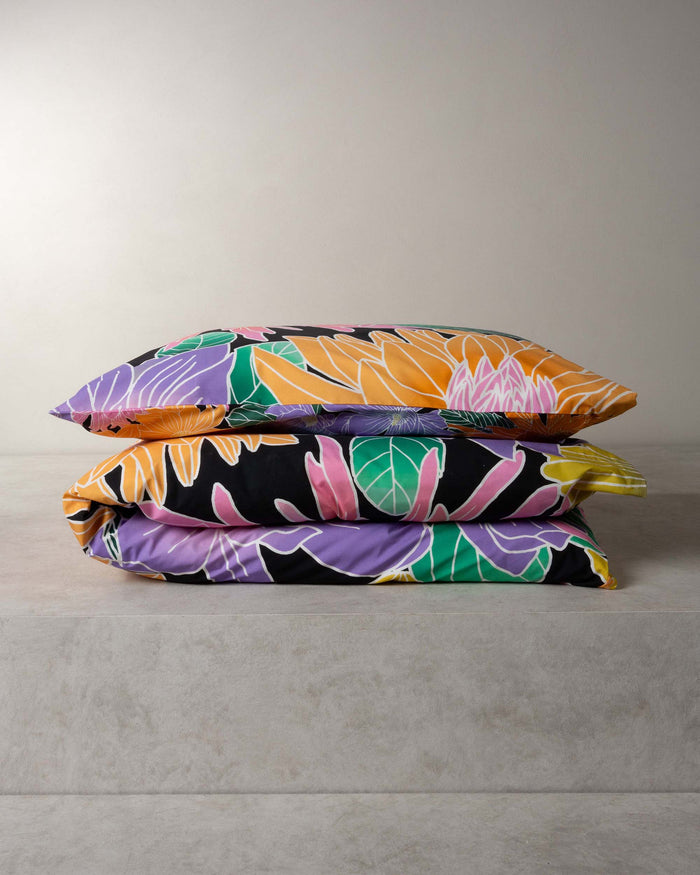 Essenza Flower fling Dekbedovertrek 140 x 220 cm - Zwart