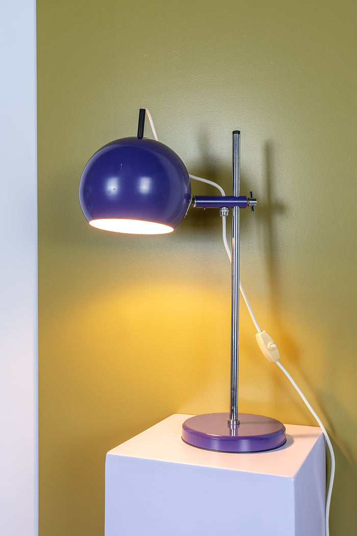 Reliving Paarse Jaren 70 Bureaulamp Met Bol