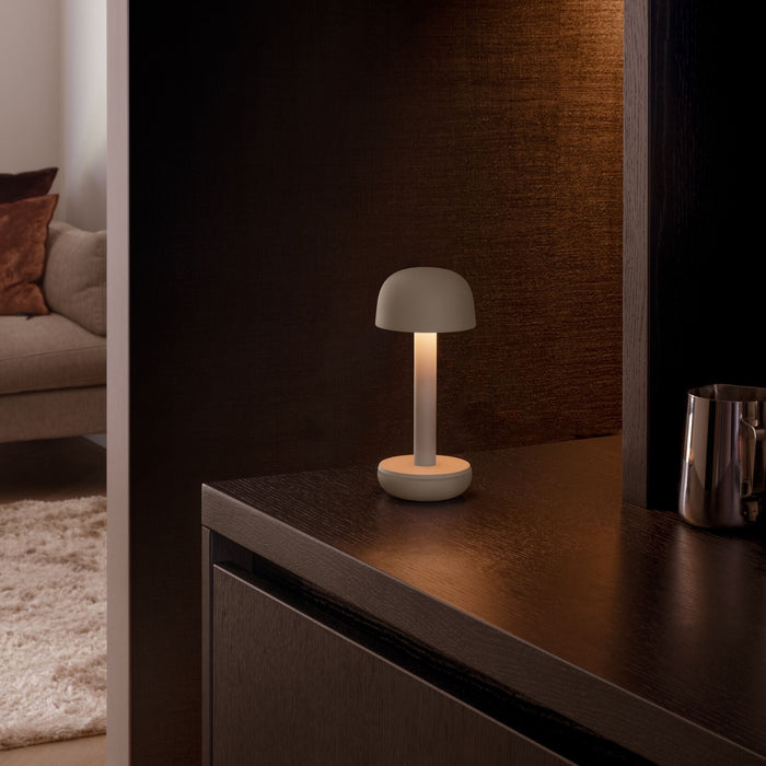 Humble Two Oplaadbare Tafellamp - Ivory