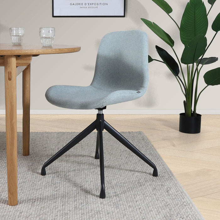 Nolon Nola-Fé Eetkamerstoel Lichtblauw - Draaibaar Zwart Onderstel