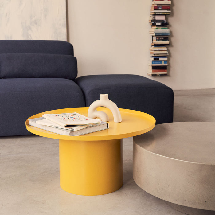 Kave Home - Fleksa ronde salontafel in mosterd metaal Ø 72 cm