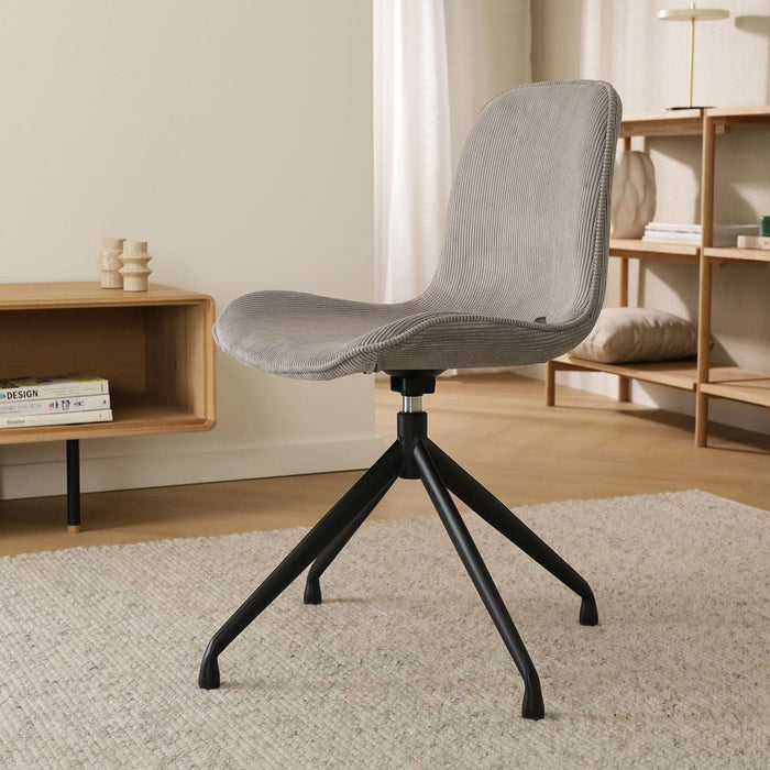 Nolon Nola-Fé Eetkamerstoel Rib Warm Grijs - Draaibaar Zwart Onderstel