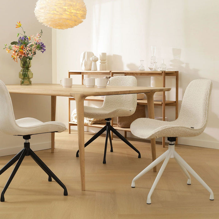 Nolon Nola-Fé Eetkamerstoel Bouclé Beige - Draaibaar Wit Onderstel