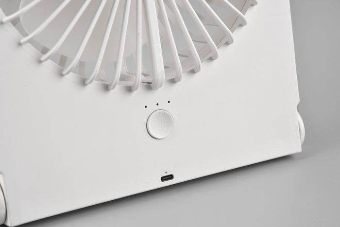 Trio Leuchten Tafelventilator Breezy H 23 cm oplaadbaar wit