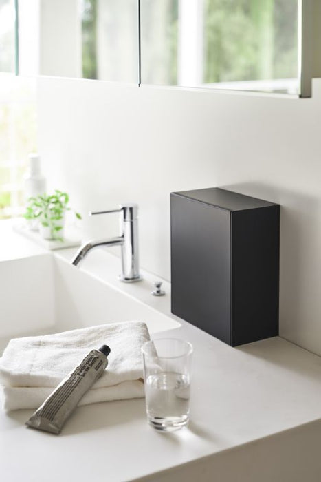 Yamazaki Zelfklevend Badkamer Prullenbakje - Tower - Zwart