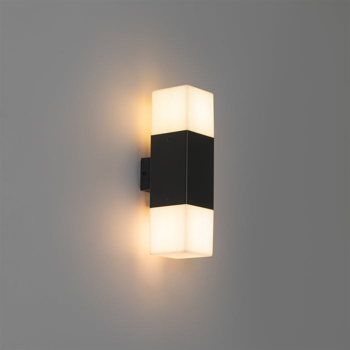 QAZQA Buiten wandlamp zwart met opale kap 2-lichts IP44 - Denmark