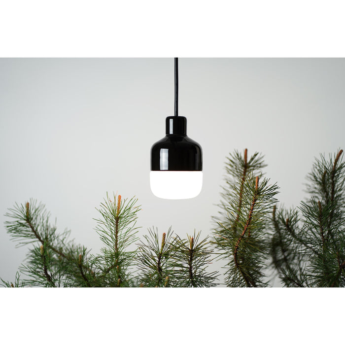 Ifö Electric Ohm hanglamp 100|155 opaal glas IP44 Zwart