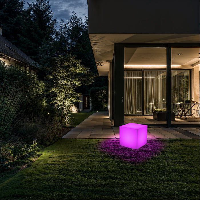 QAZQA Moderne buitenlamp wit 38 cm vierkant IP44 - Nura