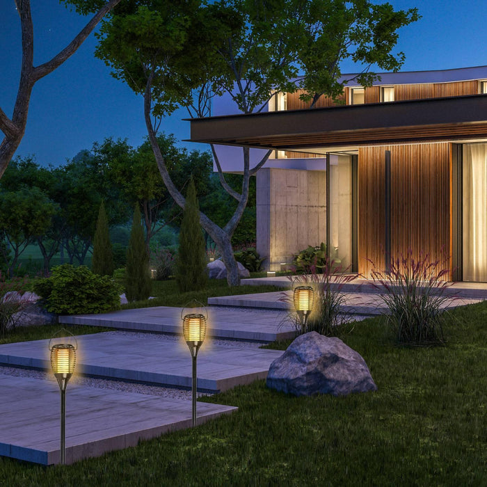 FlinQ Tuinverlichting Torch Zwart Solar incl. Lichtsenor Vlameffect 2