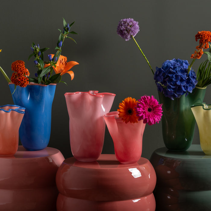 present time - Vase Ruffles Medium