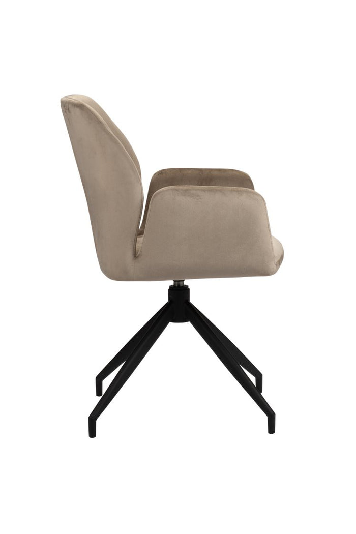 b110f6e7-1c65-44ec-bb9d-e6e172969465-afbeelding3.jpg (9205935)