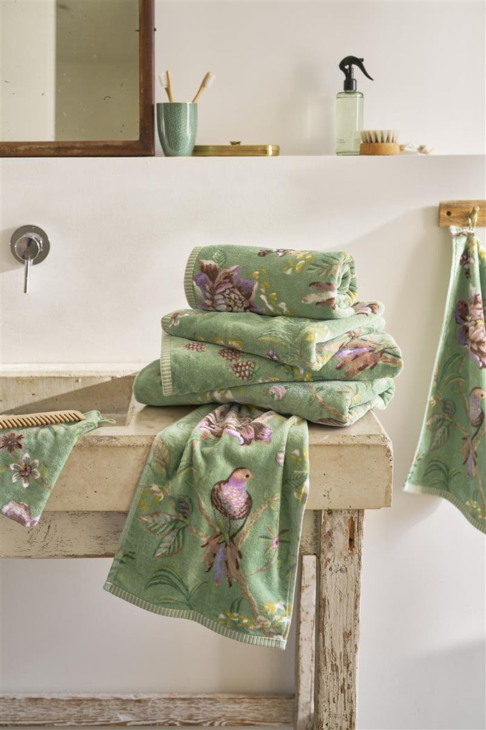 Pip Studio Secret Garden - Douchelaken - 70x140 - Groen