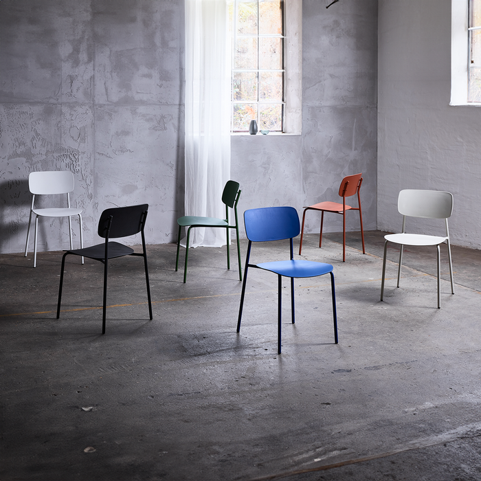 Olivine Julan Kunststof Eetkamerstoel Zwart