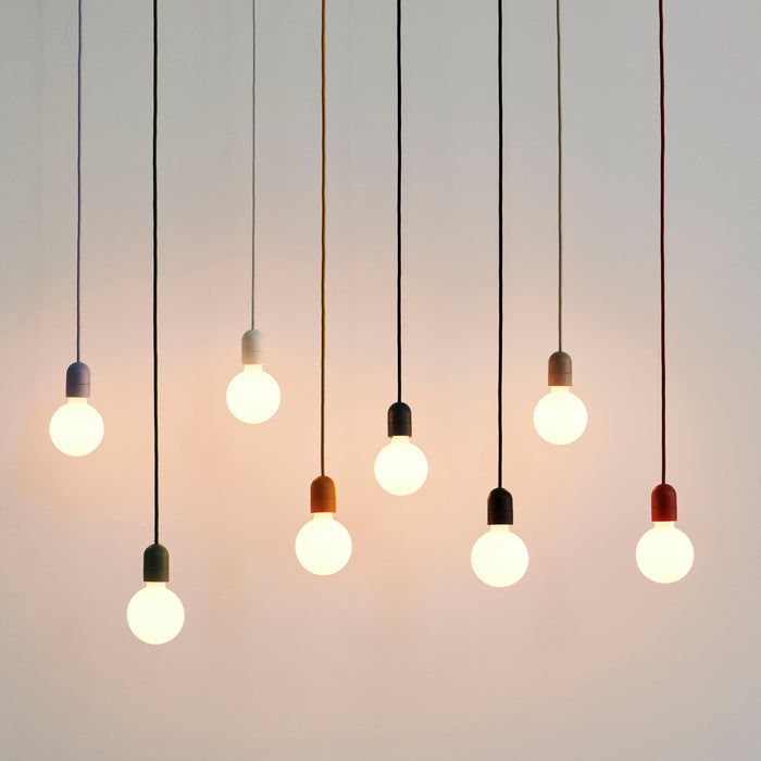 HAY Common Snoerpendel met Stekker - Soft Black