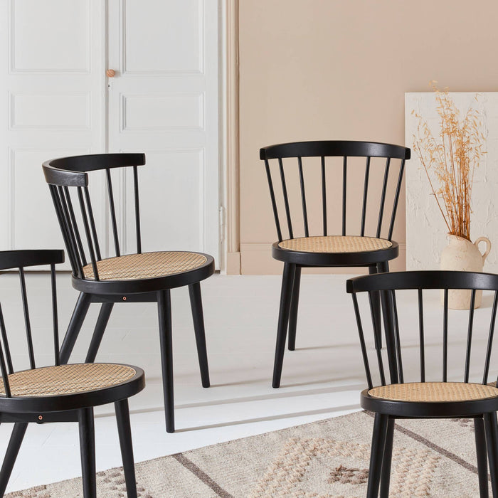 sweeek - Houten en rotan stoelen (set van 4)