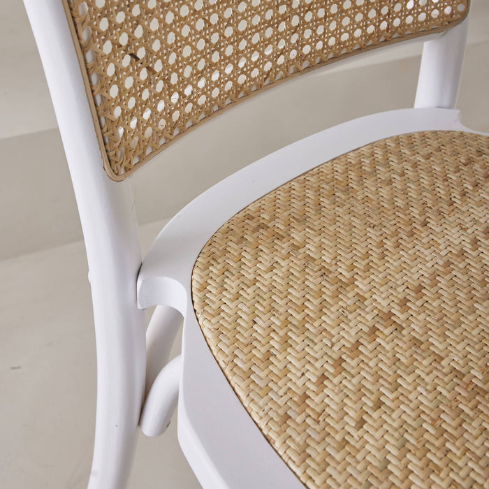 sweeek - Houten en rotan vintage stoelen (set van 2)