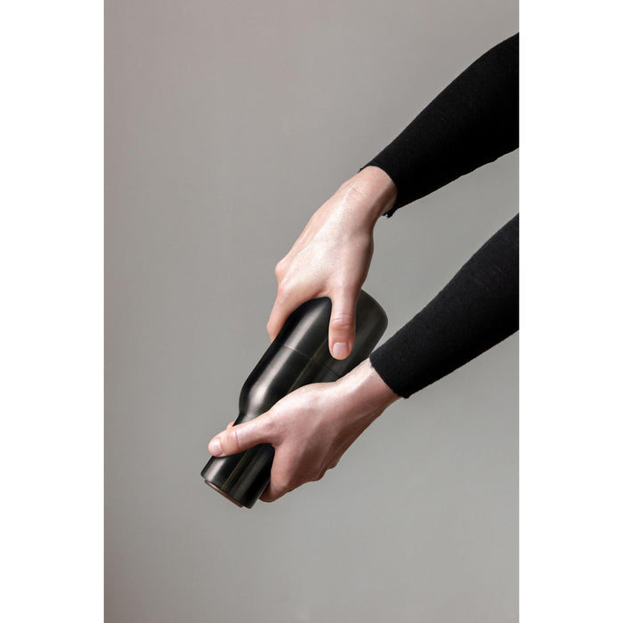 Audo Copenhagen Bottle Grinder peper- en zoutmolen Barley walnoot