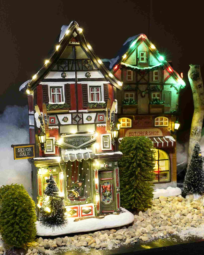 LuVille Kerstdorp Miniatuur Wintersportwinkel - L17,5 x B8 x H28 cm