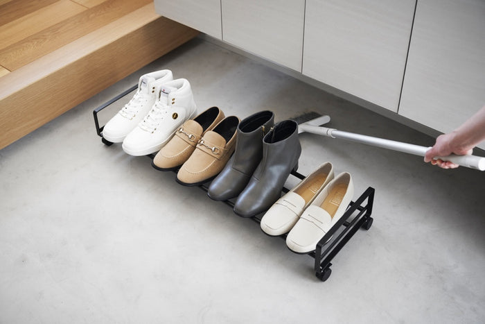 Yamazaki Schoenenrek met Wielen - Tower - Zwart