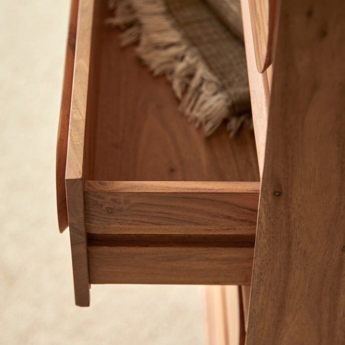 Tikamoon - Olga - Kindercommode van massief acaciahout