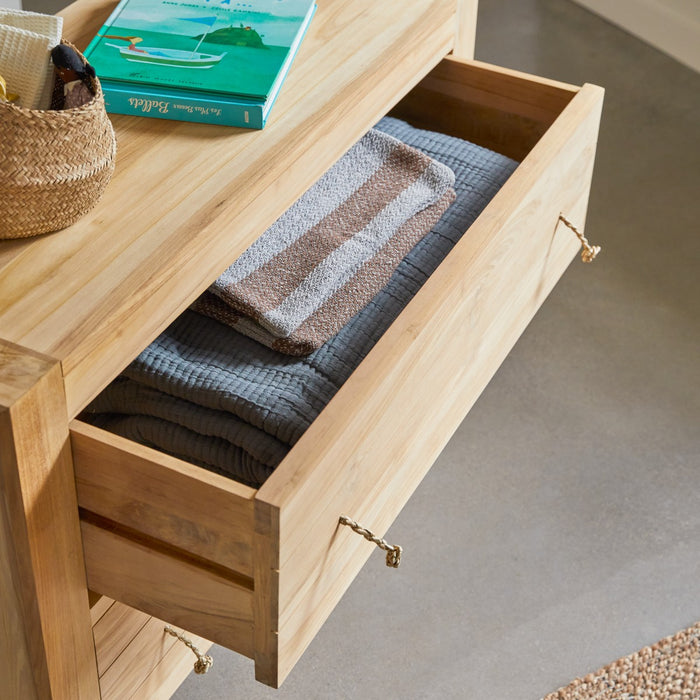 Tikamoon - Minimalys - Kindercommode van massief teakhout