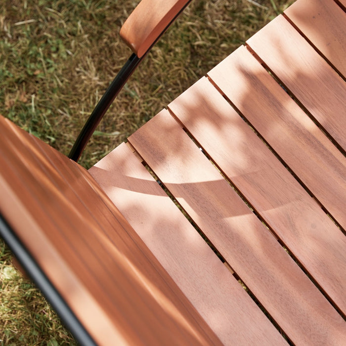 Tikamoon - Key Wood - Tuinstoel met armleuning in massief acacia