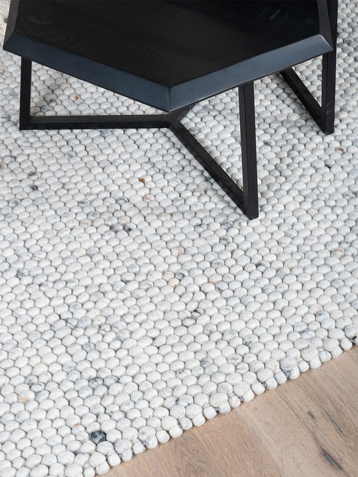 Veer Carpets - Vloerkleed Pool Ivoor 115 - 140 x 200 cm