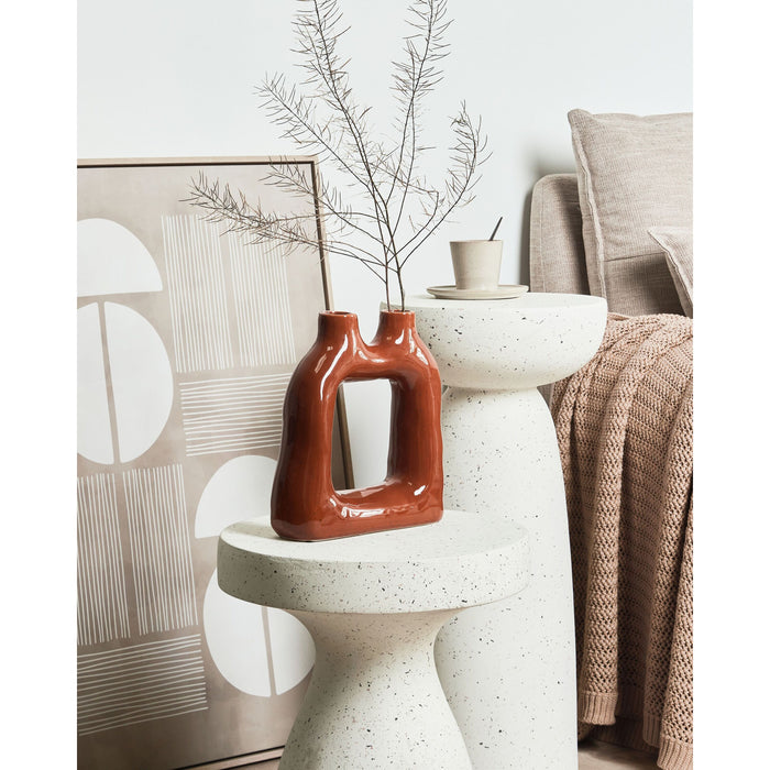 Beliani - MULLET - Bloemenvaas - Bruin - 28 cm - Steengoed