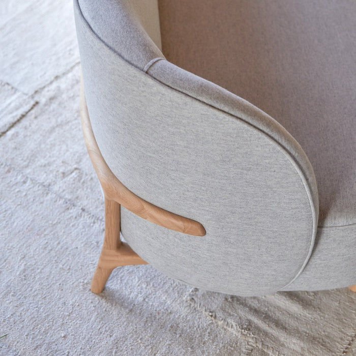 Tikamoon - Hoya - Driezitsbank van massief eiken en grijze stof