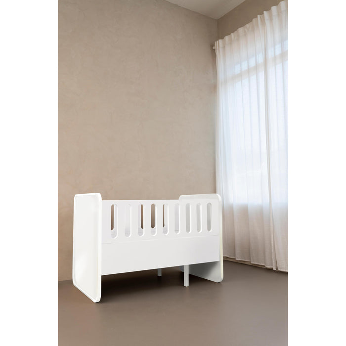 Nofred Form ledikant berken wit