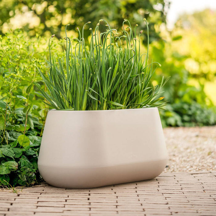 Elho Pure Cone Long Wheels 75 - Beige - L 74 x B x H 36 cm - Binnen en Buiten - 100% gerecycled