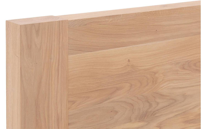 Goossens Bedframe Bibi - 180 x 220 - Eiken naturel - Hout
