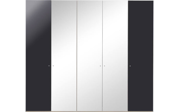 13bb157b-ee49-4008-b592-9766b9732963-afbeelding4.jpg (9789824)