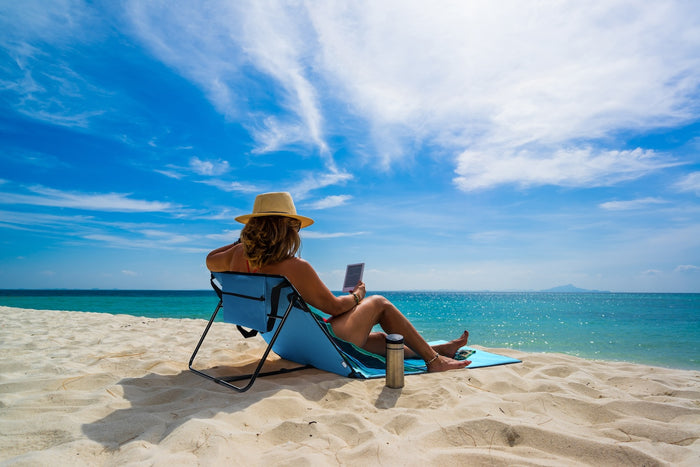 Feel Furniture - Hip strand ligbed met draagzak - Blauw