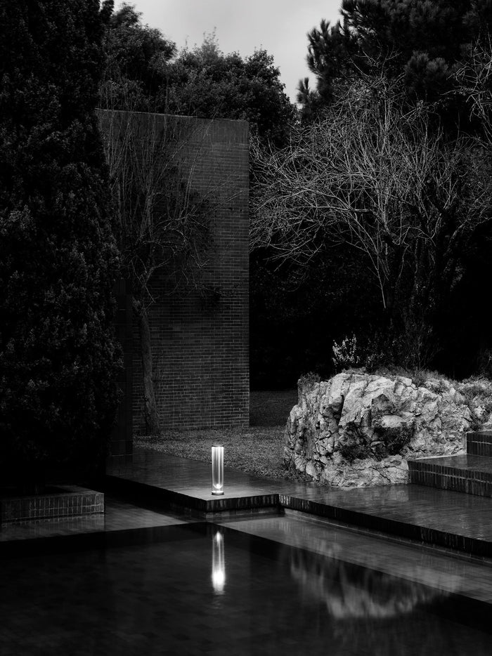 Flos In Vitro 3 sokkellamp LED donkerbruin