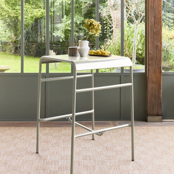 sweeek - 2-zits metalen tuintafel H 95cm