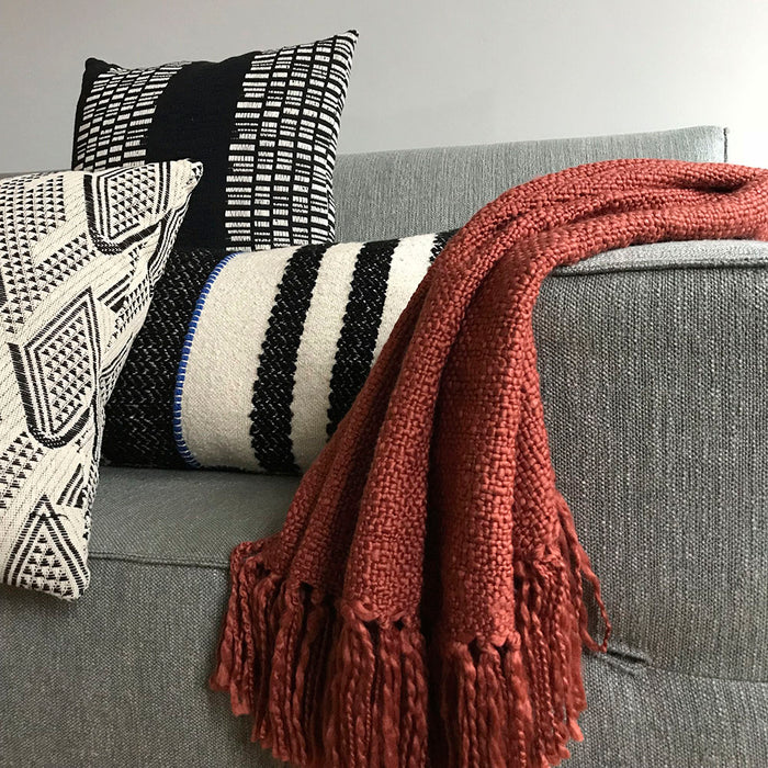 Malagoon Solid Plaid 125 x 150 cm - Dieprood